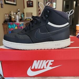 Mens Nike Black High-Top Sneakers